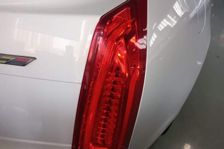 Used Cadillac ATS-L 2017 28T Fashion Edition Exterior 3