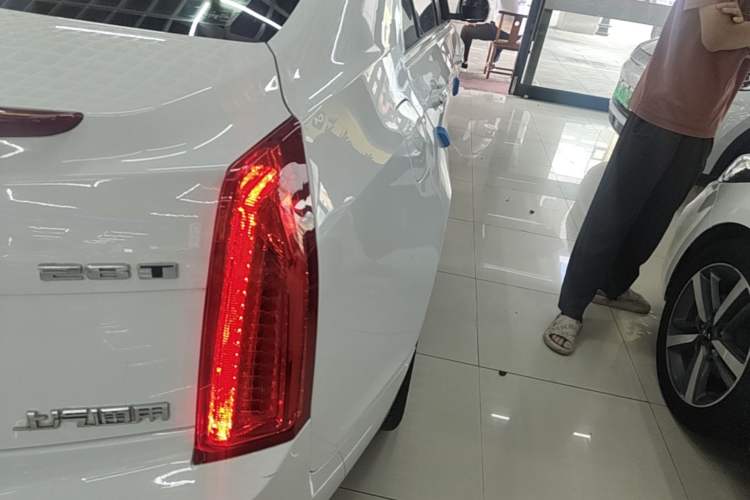 Used Cadillac ATS-L 2017 28T Fashion Edition Exterior 3