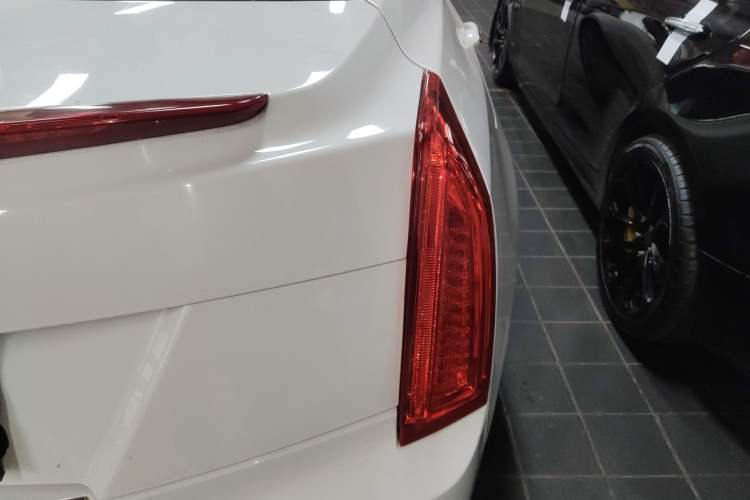 Used Cadillac ATS-L 2017 28T Fashion Edition Exterior 3
