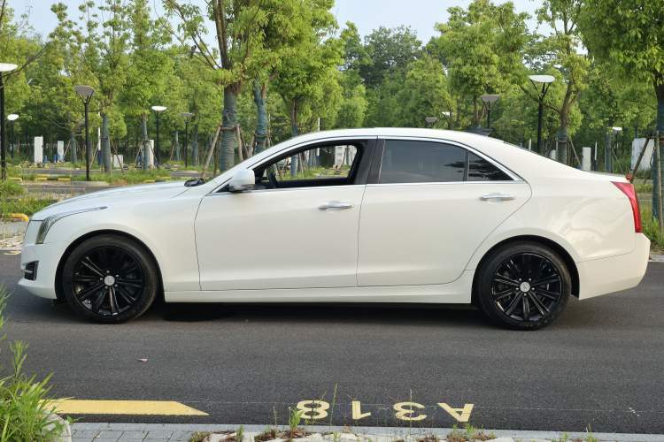 Used Cadillac ATS-L 2017 28T Tech Edition Exterior 4