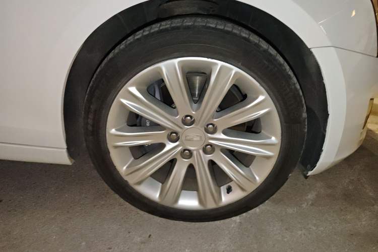 Used Cadillac ATS-L 2017 28T Tech Edition Exterior 4