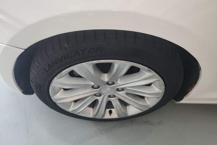 Used Cadillac ATS-L 2017 28T Tech Edition Exterior 4