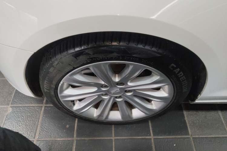 Used Cadillac ATS-L 2017 28T Fashion Edition Exterior 4
