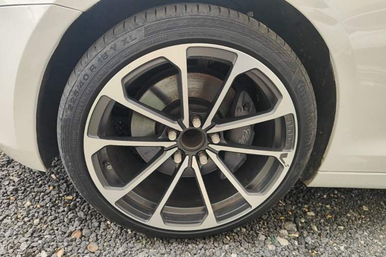 Used Cadillac ATS-L 2017 28T Fashion Edition Exterior 4
