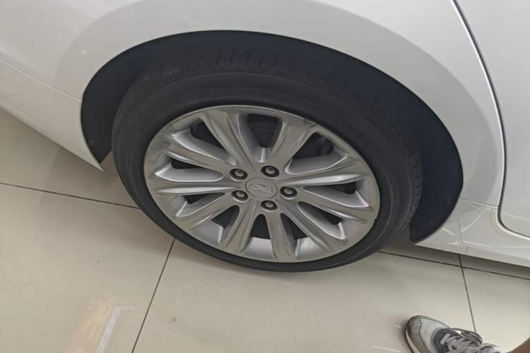 Used Cadillac ATS-L 2017 28T Fashion Edition Exterior 5