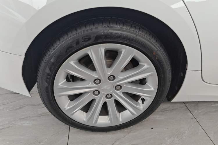 Used Cadillac ATS-L 2017 28T Fashion Edition Exterior 5
