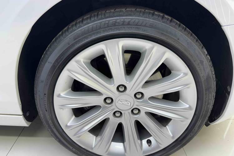 Used Cadillac ATS-L 2017 28T Tech Edition Exterior 6