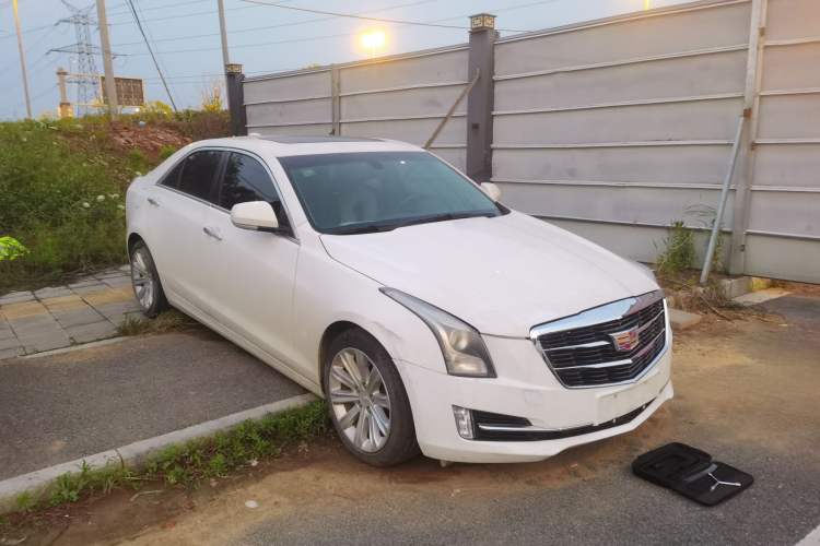 Used Cadillac ATS-L 2017 28T Tech Edition Front Right 45 Deg