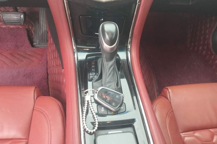 Used Cadillac ATS-L 2017 28T Tech Edition Gear Lever