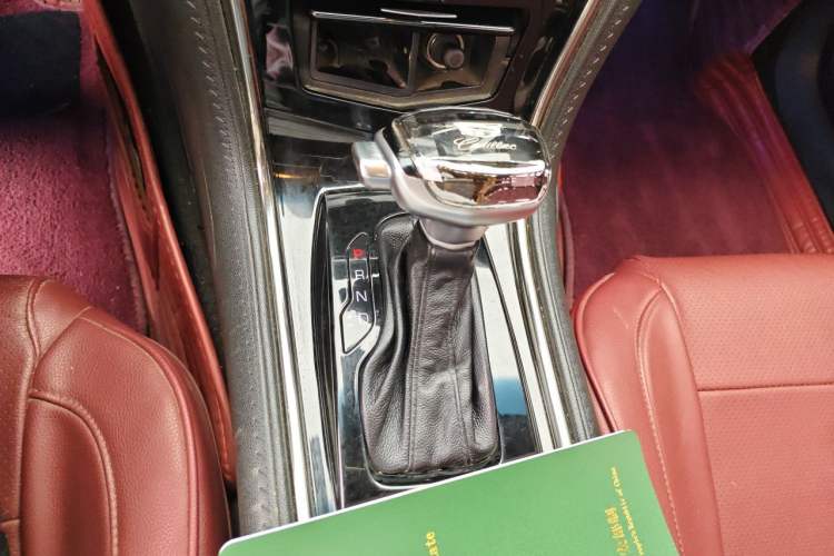 Used Cadillac ATS-L 2017 28T Tech Edition Gear Lever