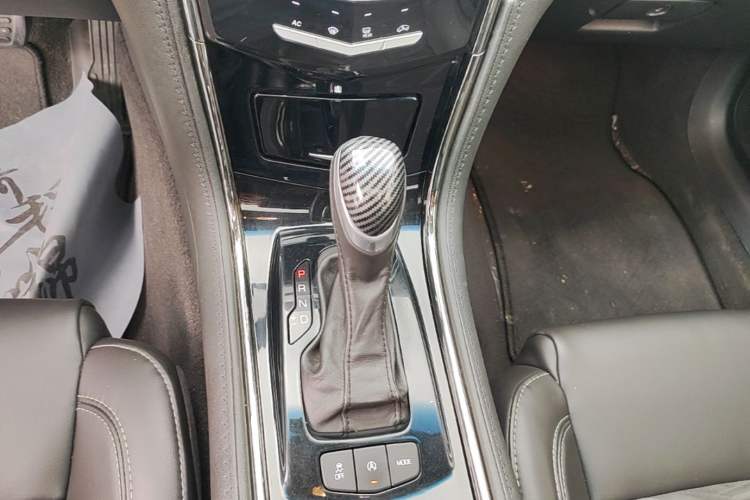 Used Cadillac ATS-L 2017 28T Tech Edition Gear Lever