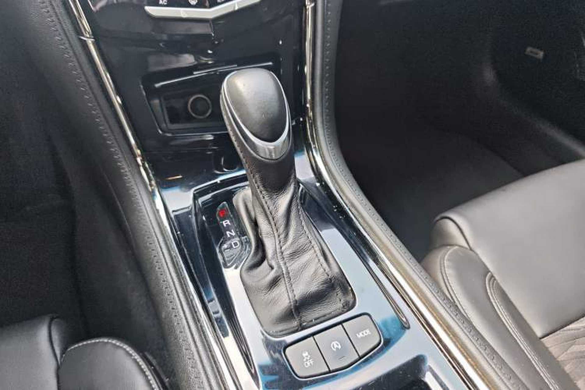 Used Cadillac ATS-L 2017 28T Tech Edition Gear Lever