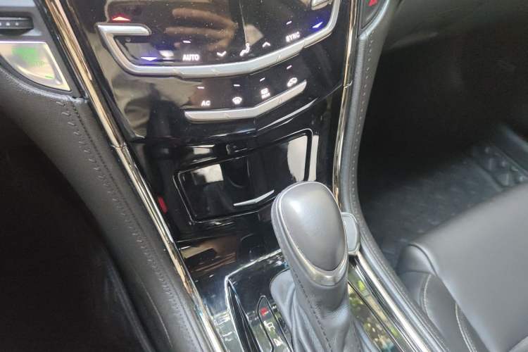 Used Cadillac ATS-L 2017 28T Tech Edition Gear Lever