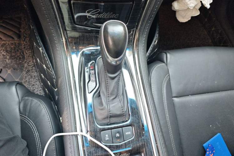 Used Cadillac ATS-L 2017 28T Fashion Edition Gear Lever