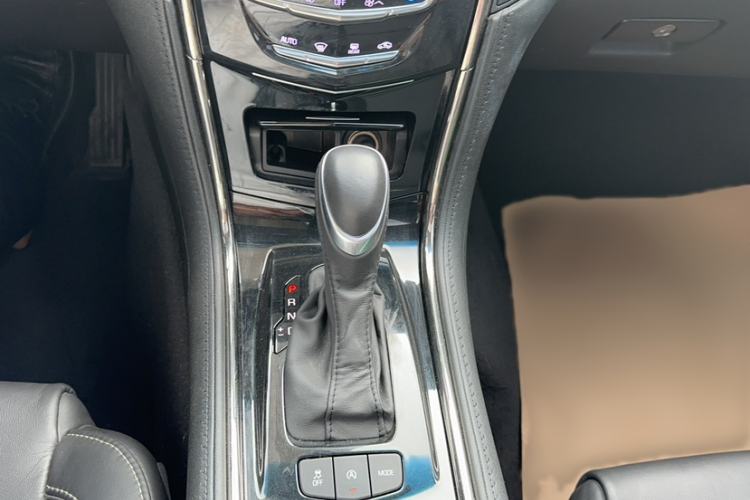 Used Cadillac ATS-L 2017 28T Fashion Edition Gear Lever