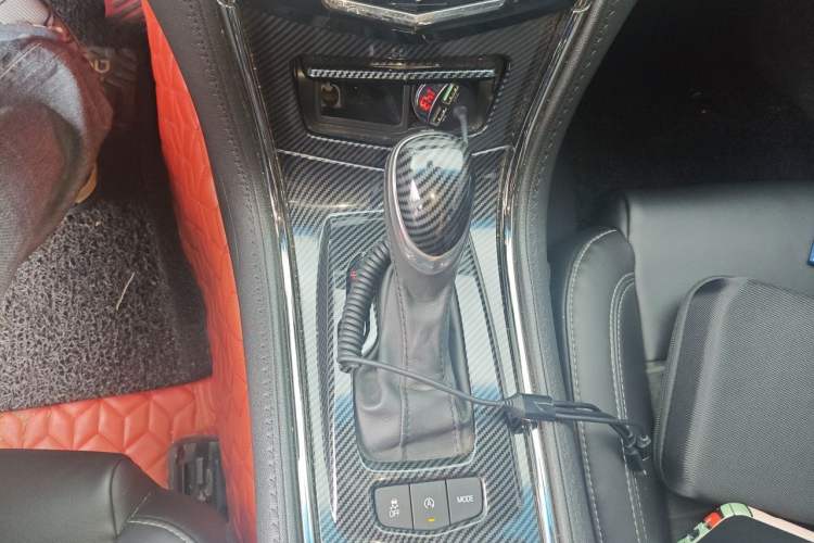 Used Cadillac ATS-L 2017 28T Tech Edition Gear Lever