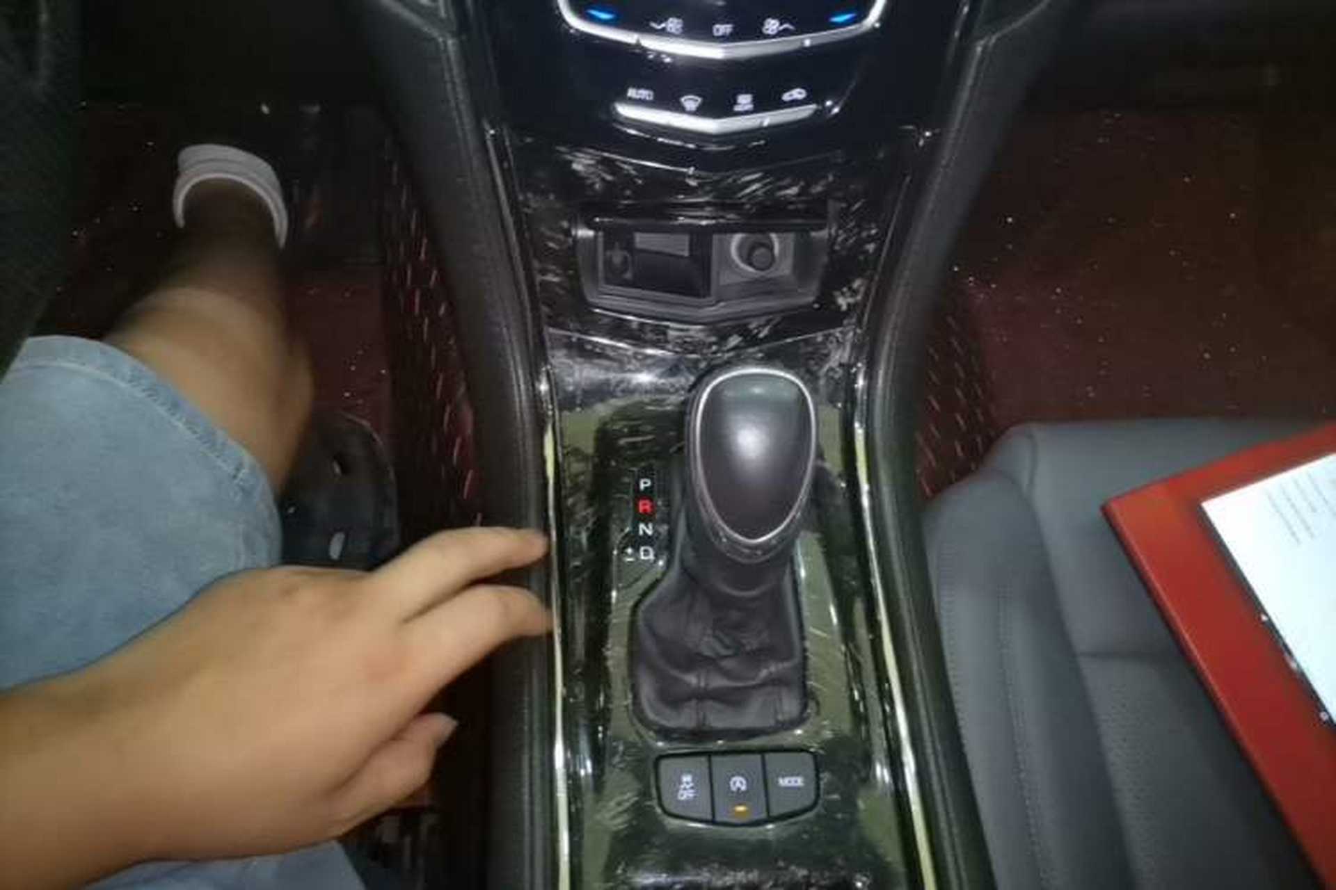 Used Cadillac ATS-L 2017 28T Tech Edition Gear Lever