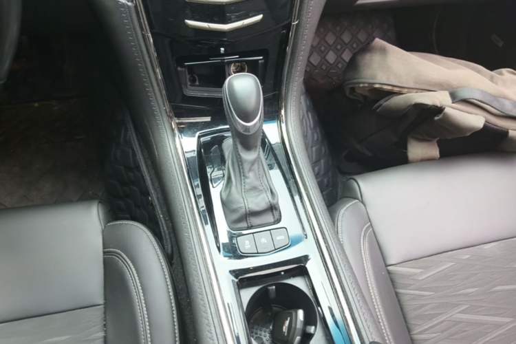 Used Cadillac ATS-L 2017 28T Tech Edition Gear Lever