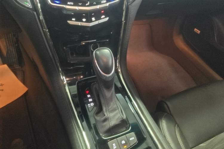 Used Cadillac ATS-L 2017 28T Tech Edition Gear Lever