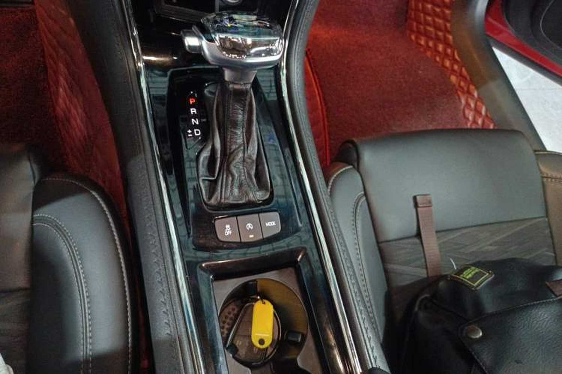 Used Cadillac ATS-L 2017 28T Tech Edition Gear Lever