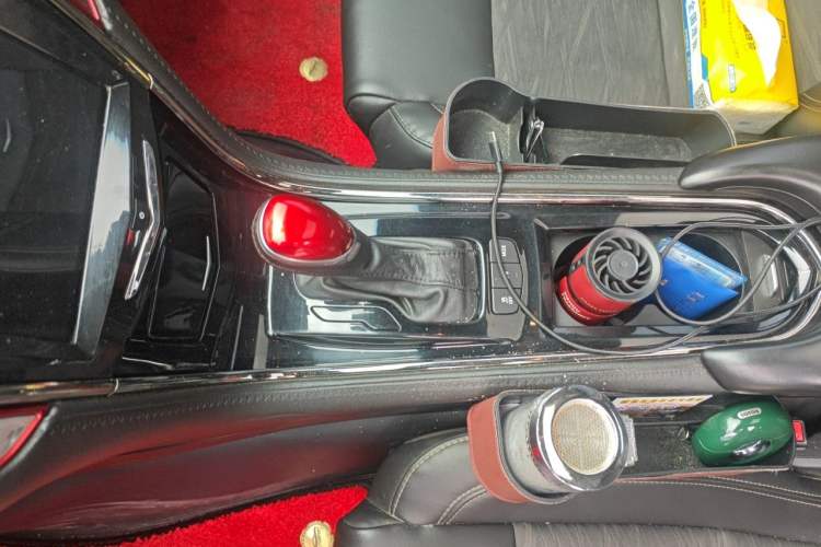 Used Cadillac ATS-L 2017 28T Tech Edition Gear Lever