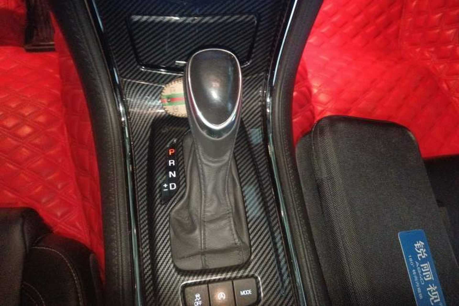 Used Cadillac ATS-L 2017 28T Tech Edition Gear Lever