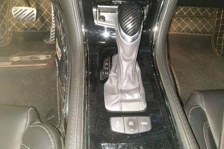 Used Cadillac ATS-L 2017 28T Tech Edition Gear Lever