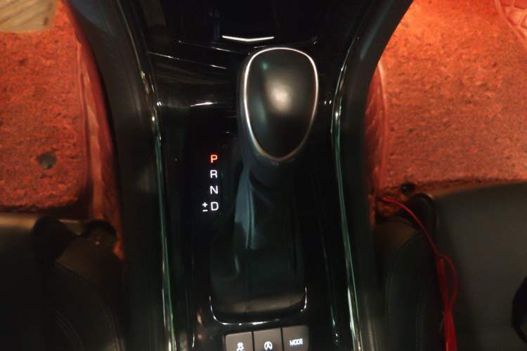 Used Cadillac ATS-L 2017 28T Luxury Model Gear Lever