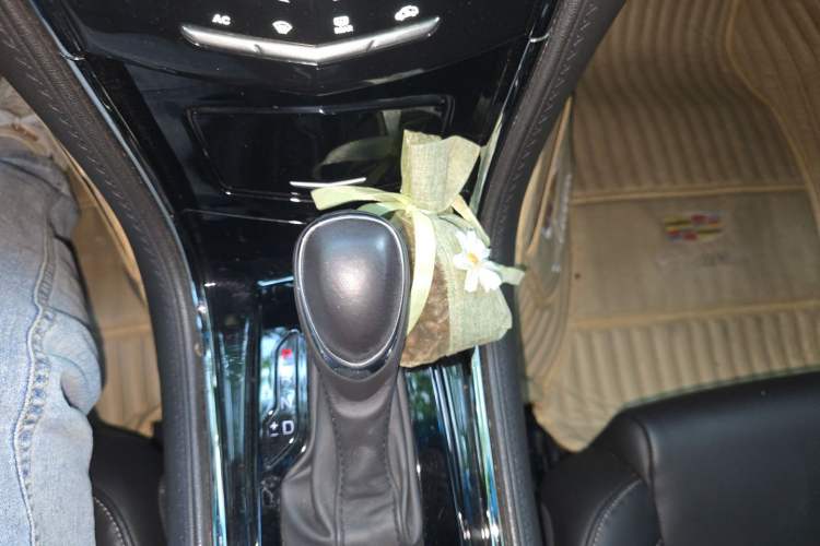 Used Cadillac ATS-L 2017 28T Tech Edition Gear Lever