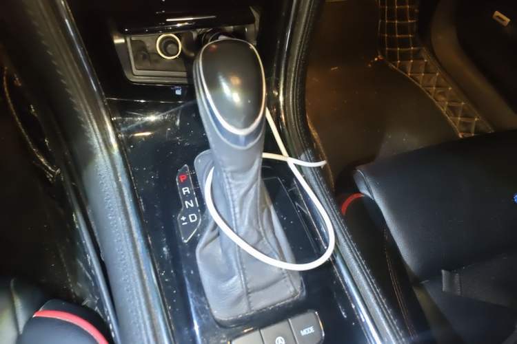 Used Cadillac ATS-L 2017 28T Tech Edition Gear Lever