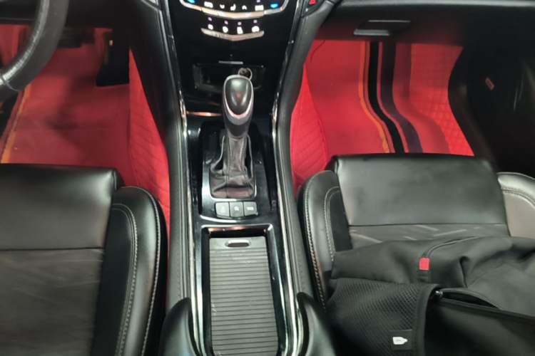 Used Cadillac ATS-L 2017 28T Tech Edition Gear Lever