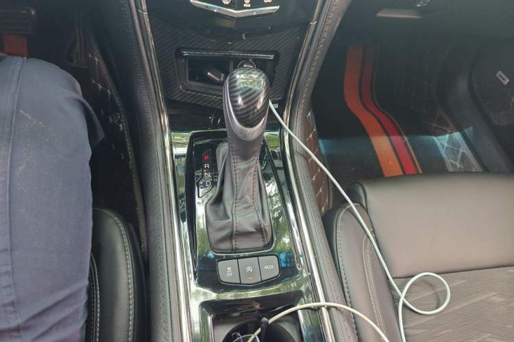 Used Cadillac ATS-L 2017 28T Tech Edition Gear Lever