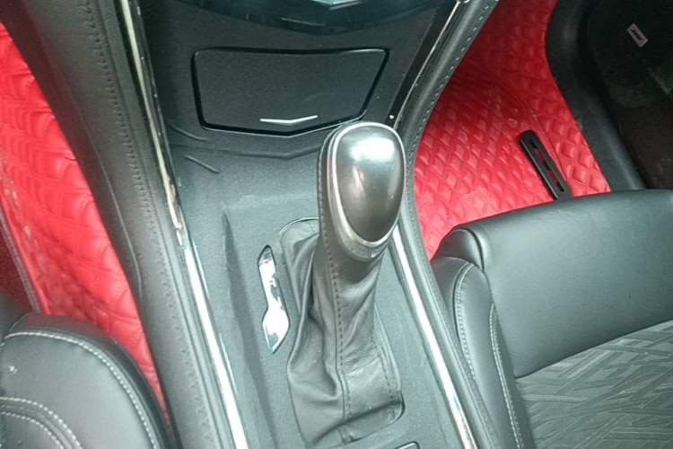 Used Cadillac ATS-L 2017 28T Tech Edition Gear Lever