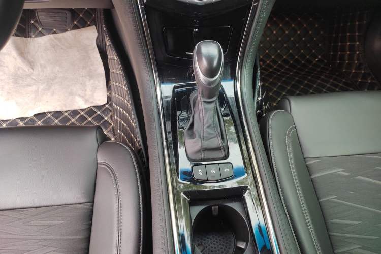 Used Cadillac ATS-L 2017 28T Tech Edition Gear Lever