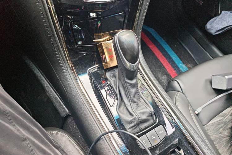 Used Cadillac ATS-L 2017 28T Tech Edition Gear Lever