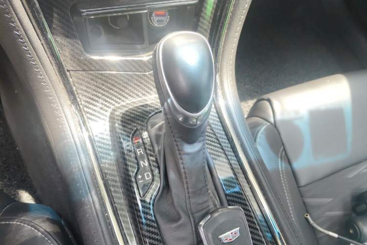 Used Cadillac ATS-L 2017 28T Tech Edition Gear Lever