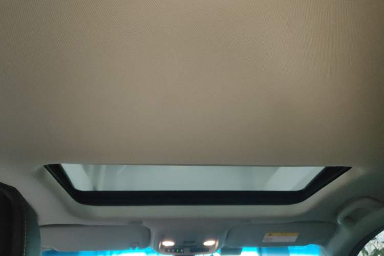 Used Cadillac ATS-L 2017 28T Fashion Edition Headliner