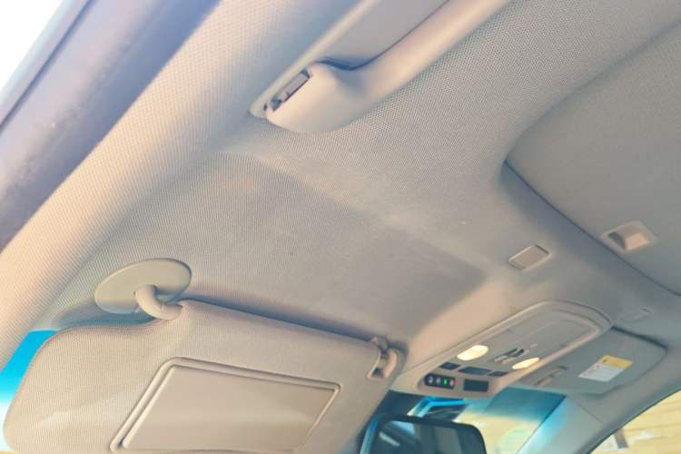 Used Cadillac ATS-L 2017 28T Fashion Edition Headliner