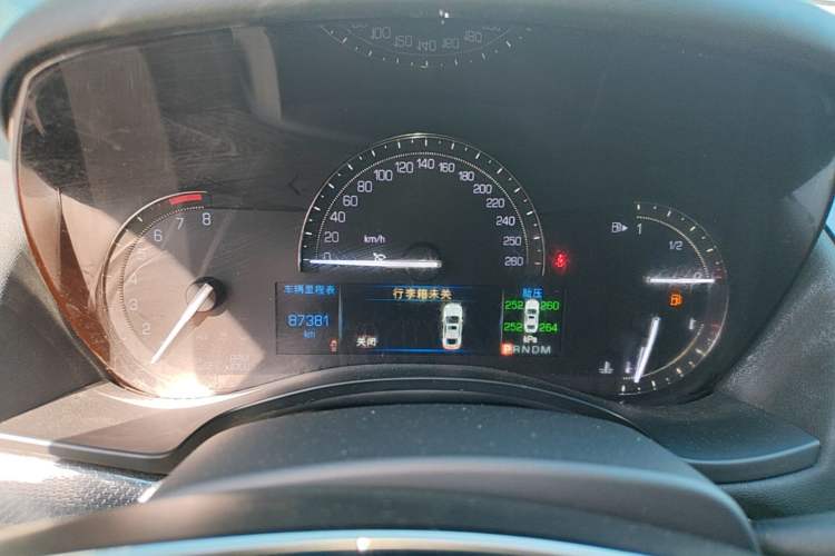 Used Cadillac ATS-L 2017 28T Tech Edition Instrument Cluster