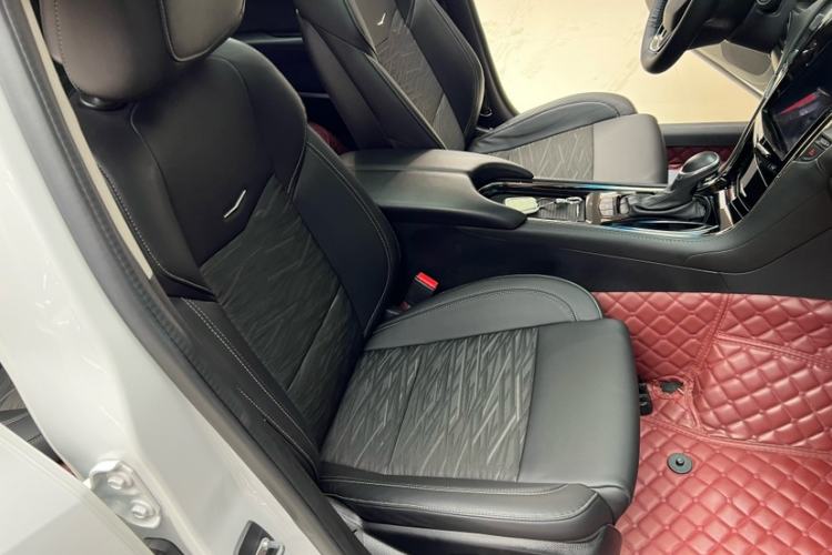Used Cadillac ATS-L 2017 28T Tech Edition Interior 11