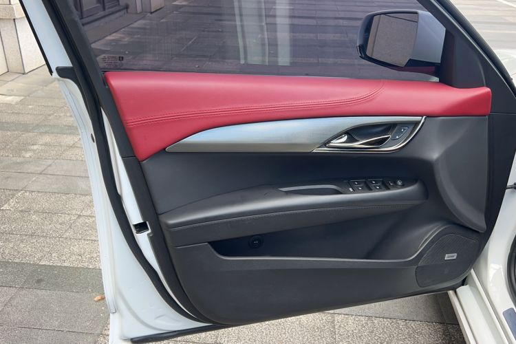 Used Cadillac ATS-L 2017 28T Tech Edition Interior 2