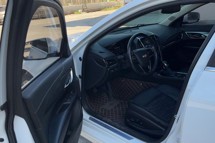 Used Cadillac ATS-L 2017 28T Tech Edition Interior 2