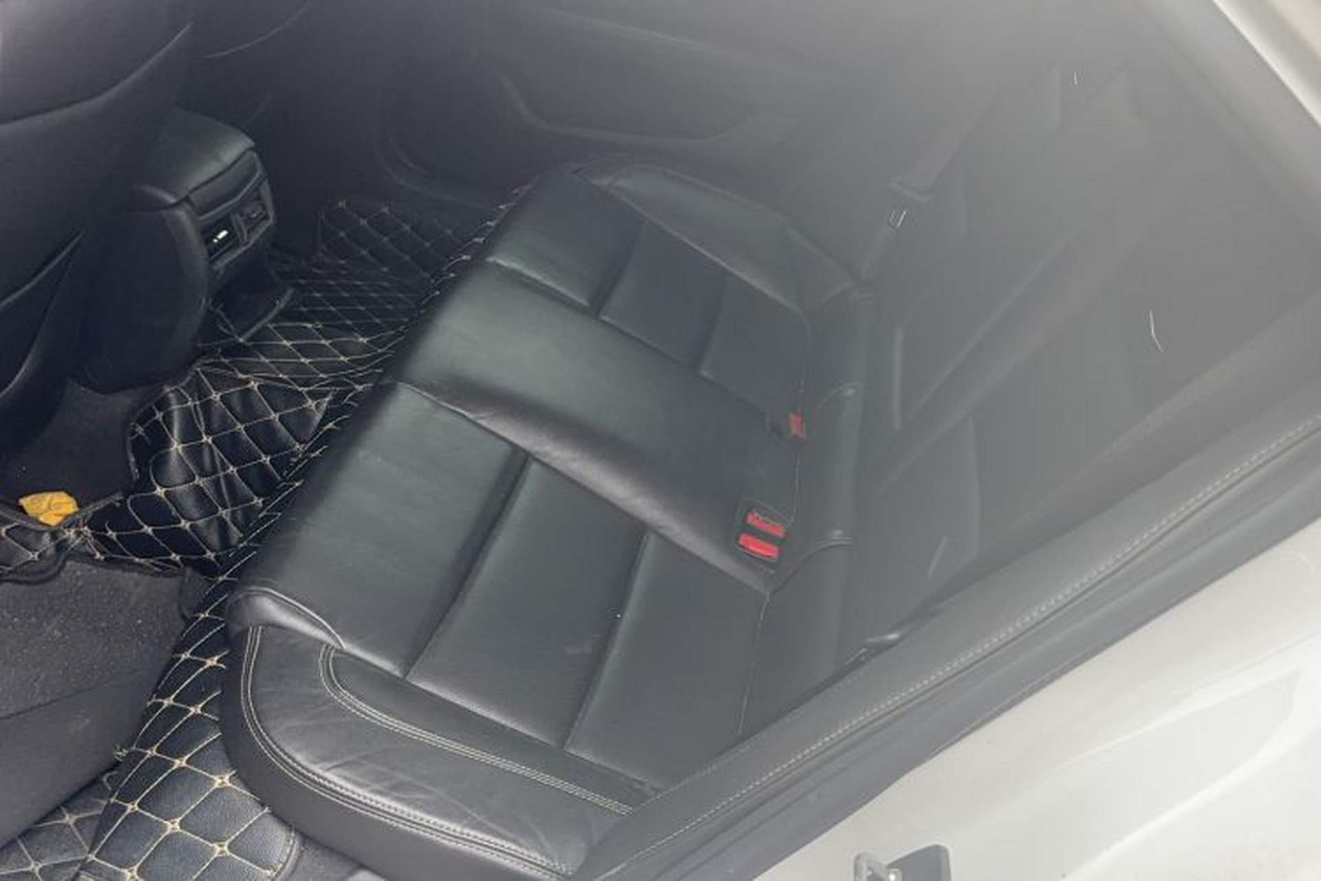 Used Cadillac ATS-L 2017 28T Fashion Edition Interior 2
