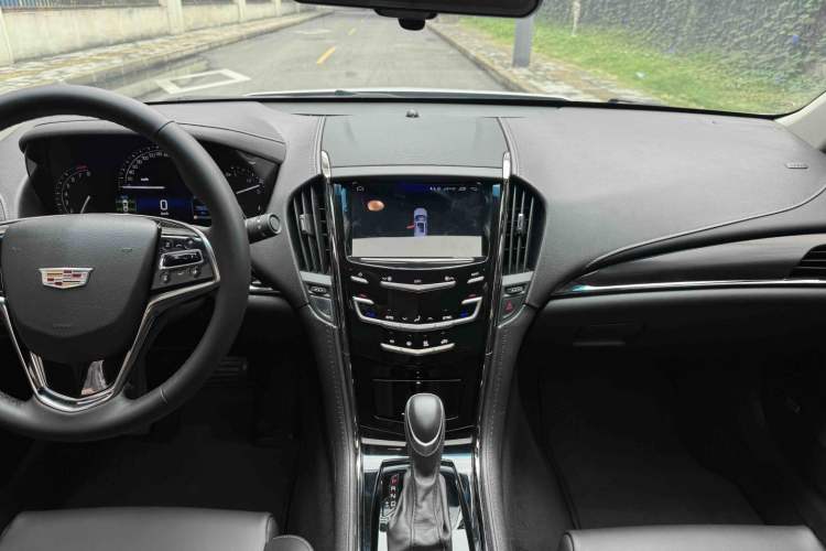Used Cadillac ATS-L 2017 28T Tech Edition Interior 2