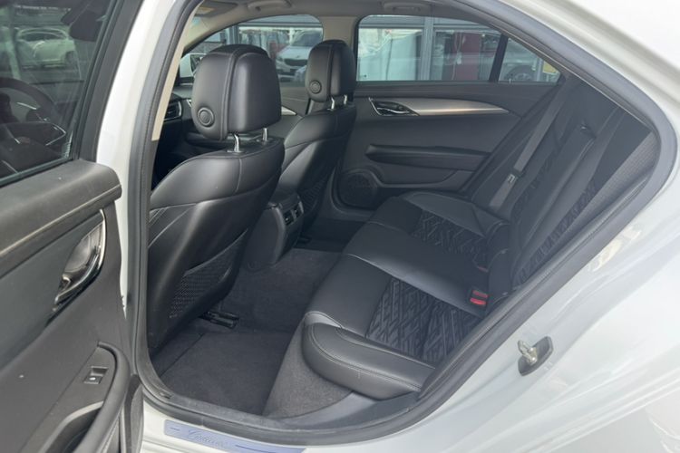 Used Cadillac ATS-L 2017 28T Tech Edition Interior 2
