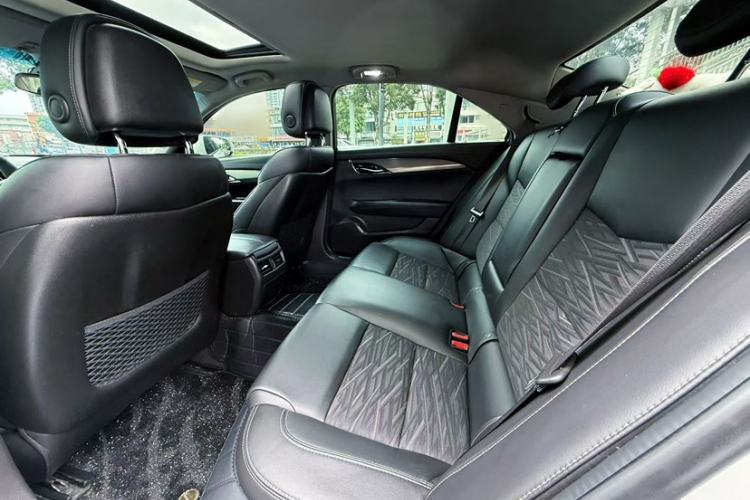 Used Cadillac ATS-L 2017 28T Tech Edition Interior 3