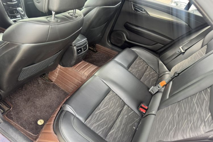 Used Cadillac ATS-L 2017 28T Tech Edition Interior 3