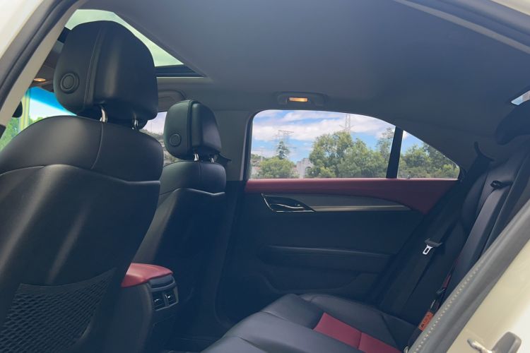 Used Cadillac ATS-L 2017 28T Tech Edition Interior 4