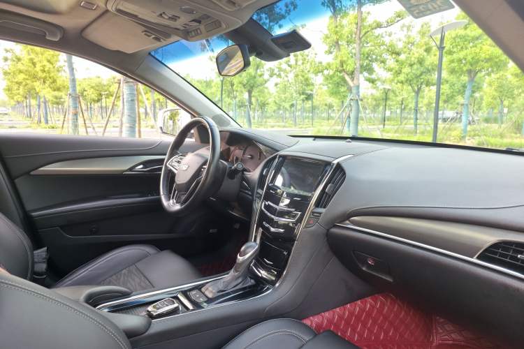 Used Cadillac ATS-L 2017 28T Tech Edition Interior 4