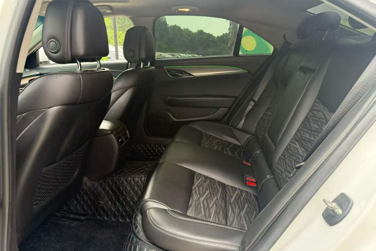 Used Cadillac ATS-L 2017 28T Tech Edition Interior 4